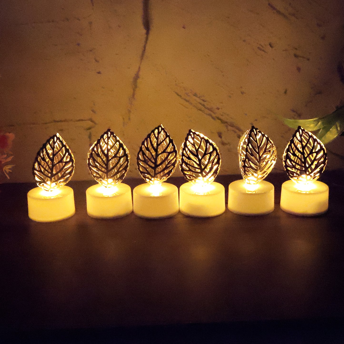 Decorative Golden Leaf Shaped Flameless Led Candles (12 Pc)