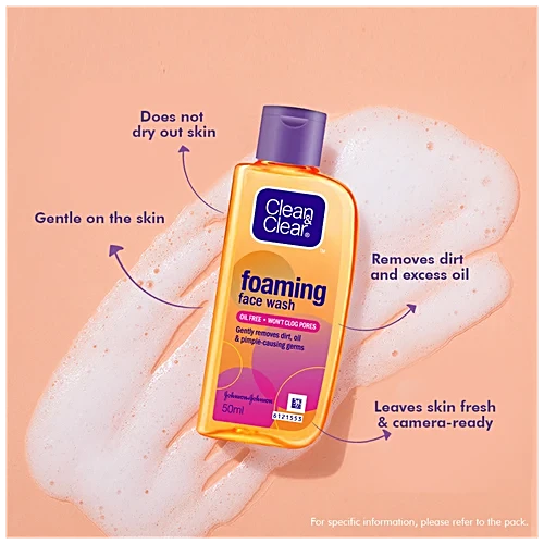 Clean & Clear Foaming Face Wash - Oil-Free, 50 ml
