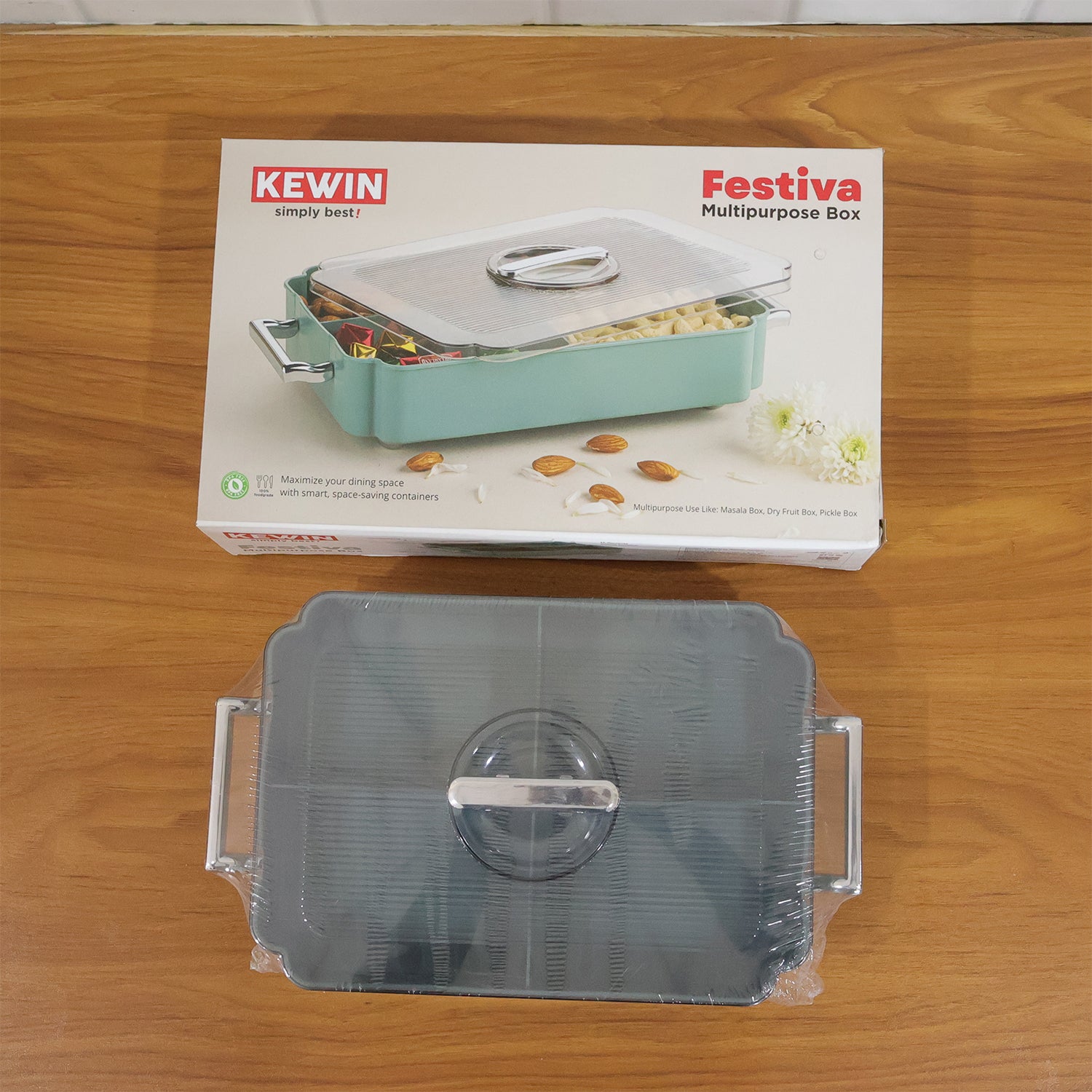 4 Compartment Multipurpose Plastic Food Storage Container (1 Pc)