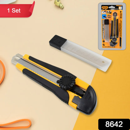 Cutter Knife Set With 4 Replacement Blades (1 Set)