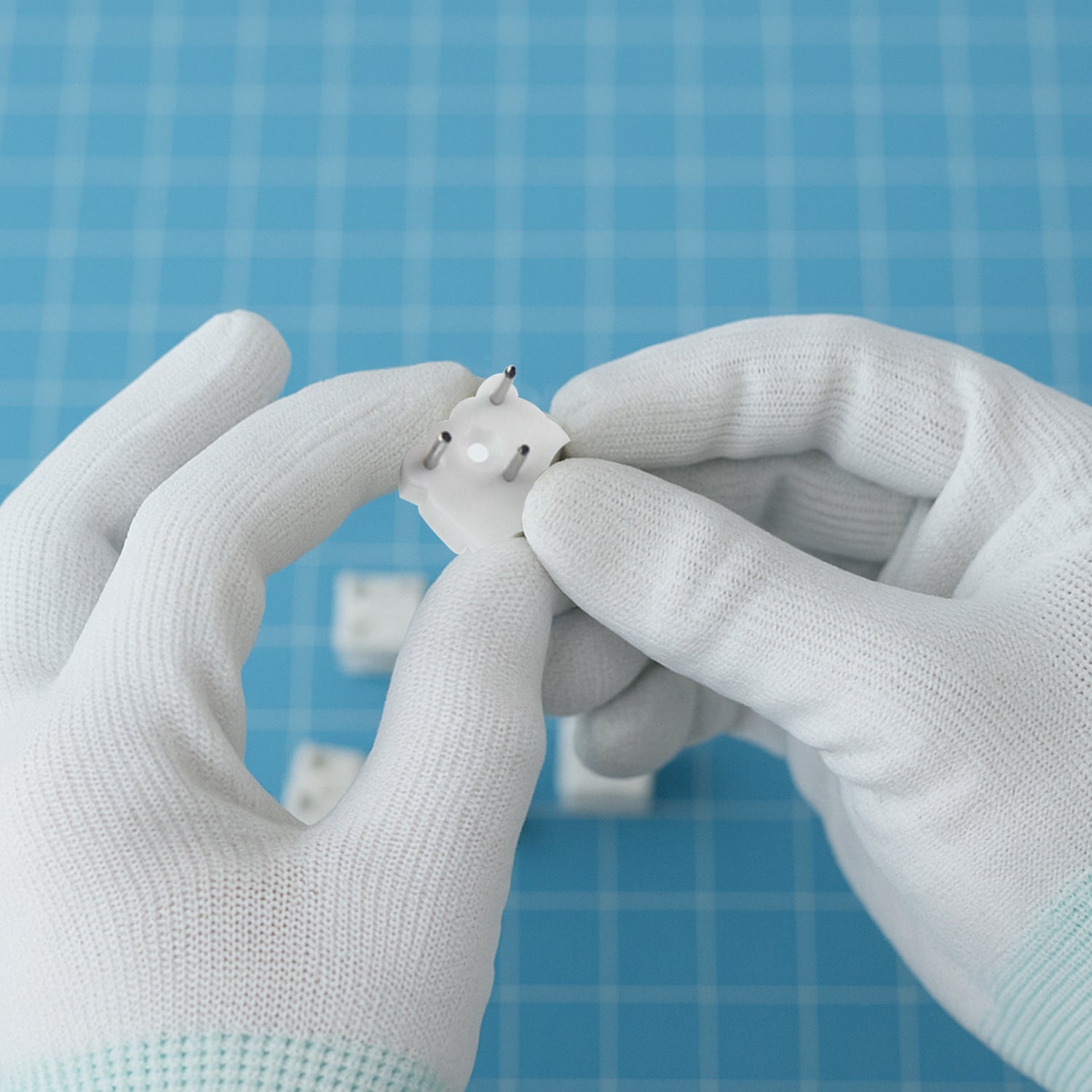 Multi-purpose Picture Hanging Kit